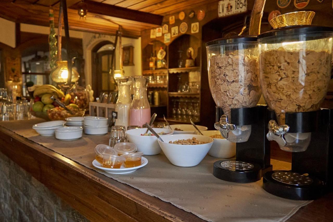 Hosteria La Posta Del Cazador Сан-Мартин-де-лос-Андес Экстерьер фото