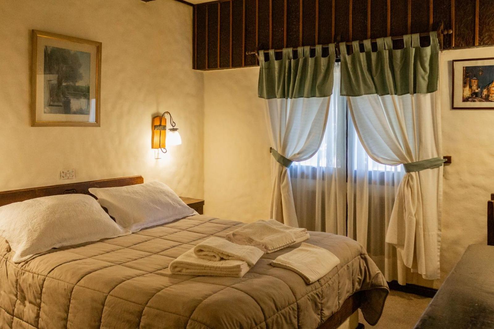 Hosteria La Posta Del Cazador Сан-Мартин-де-лос-Андес Экстерьер фото